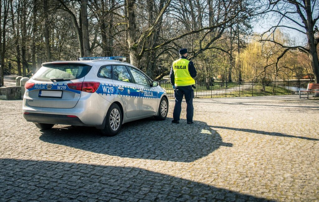 Kiedy dzielnicowy staje się strażnikiem prawa i porządku: interwencja na ulicy Sobieskiego